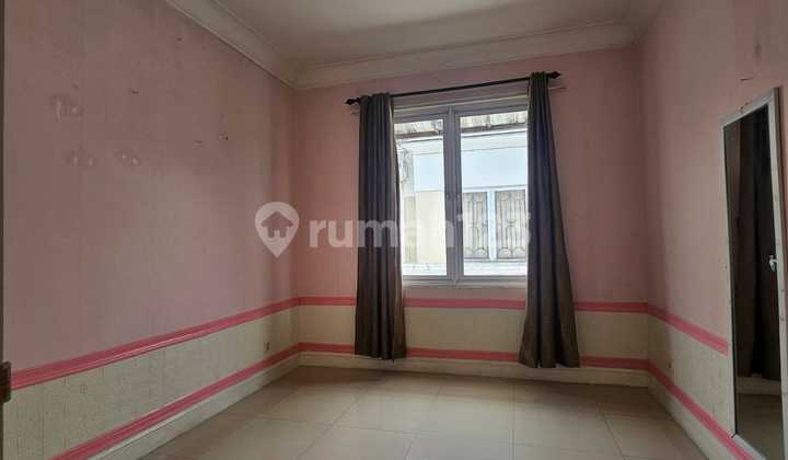 Good House Ready to Live In Premier Golf Residence Modernland Tangerang 2