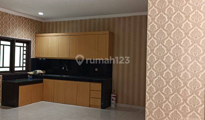 Rumah 2 Lantai Bagus Siap Huni di Pasadena Modernland Tangerang 1