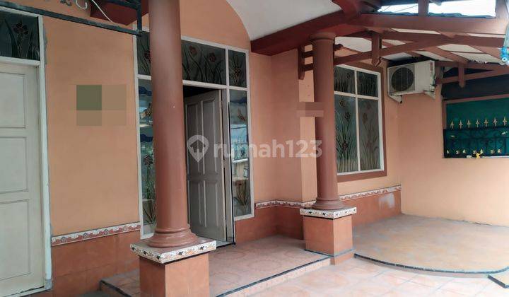 Rumah Bagus Cluster Italy Banjar Wijaya Cipondoh Tangerang 1