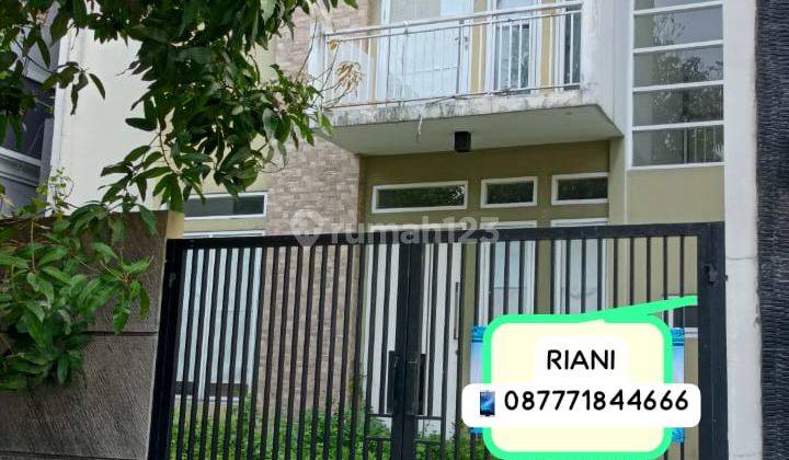 Rumah 2 Lantai Bagus di Cluster Banjar Wijaya Tangerang 1