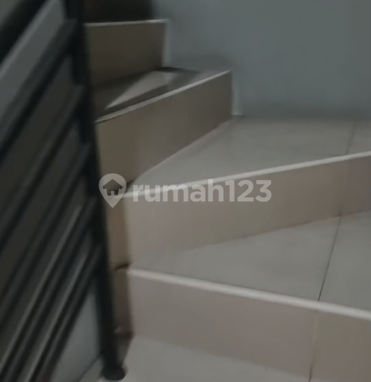 Modern Shop House Ready to Use Azores Pinewood Banjar Wijaya 2