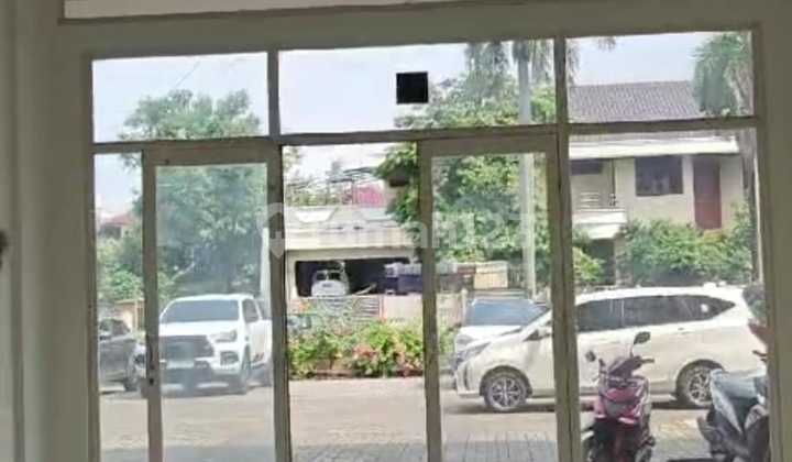 Modernwalk Modernland Tangerang 3-Storey Shophouse Modernwalk Modernland Tangerang 3-Storey Shophouse