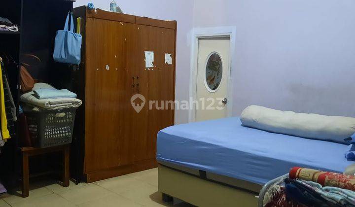 Rumah 2 Lantai Bagus Unfurnished SHM di Cluster Yunani , Tangerang 1