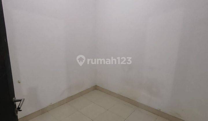 Rumah Kontrakan Bagus Taman Royal, Tangerang SHM 1