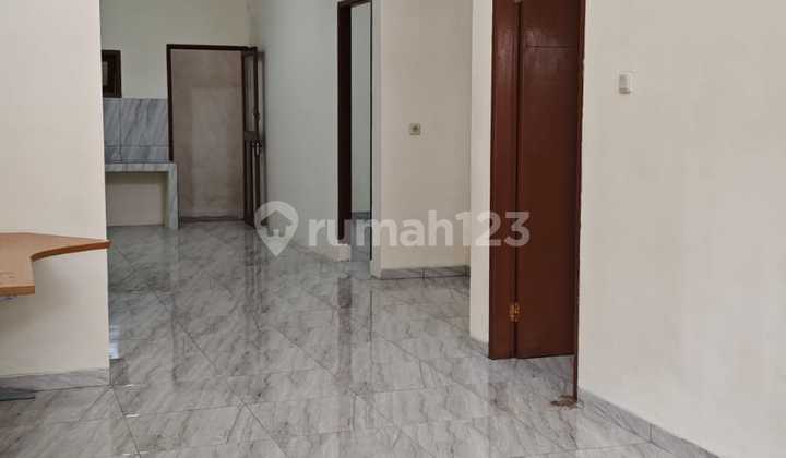 Rumah Rapih Dekat Tol Modernland Tangerang Rumah Rapih Dekat Tol Modernland Tangerang