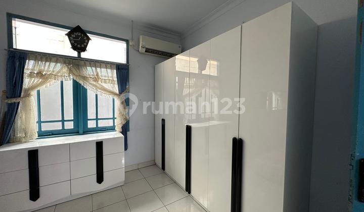 Rare House for Quick Sale in Modernland Tangerang's Dewa Island 2