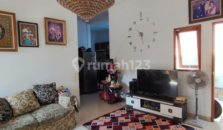 JUAL CEPAT Rumah cantik siap huni aman nyaman bebas banjir 2