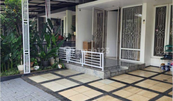 Rumah Siap Huni 2 Lantai Semi Furnished di Citra Grand Cibubur 1