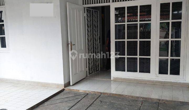 Rumah 1½ Lantai, Siap Huni di Taman Kedoya Baru Blok. D5, Jakarta Barat 1