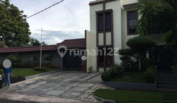 Dijual Rumah + Tanah di Cluster Meadow Green, Jl. Bougenville Permai, Lippo Cikarang