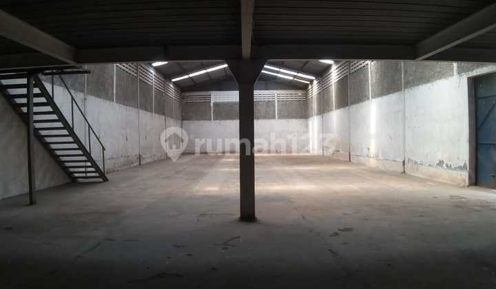 Warehouse + 2-Storey Office + Land, Jl. Parakan, Pamulang 2, Tangsel