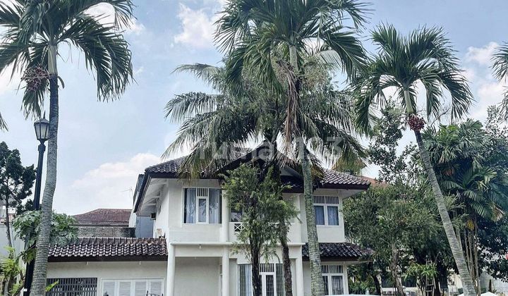 Rumah Asri 2 Lantai di Taman Himalaya Lippo Karawaci, Tangerang Rumah Asri 2 Lantai di Taman Himalaya Lippo Karawaci, Tangerang