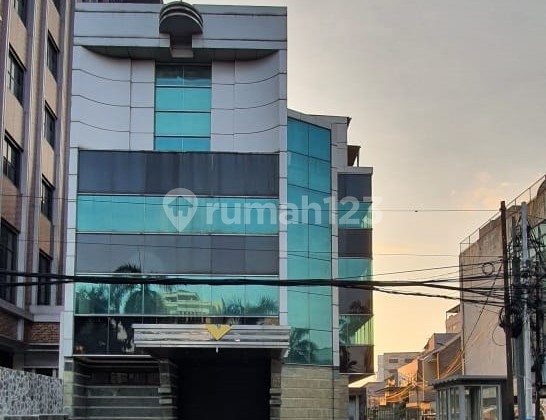 Disewakan Gedung 4 Lantai, Siap Pakai di Jl. Cideng Timur Raya, Gambir, Jakarta Pusat Disewakan Gedung 4 Lantai, Siap Pakai di Jl. Cideng Timur Raya, Gambir, Jakarta Pusat