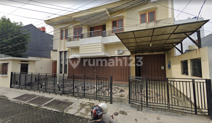 2-Storey Commercial Building on Jln. Halmahera, East Semarang, Central Java 1