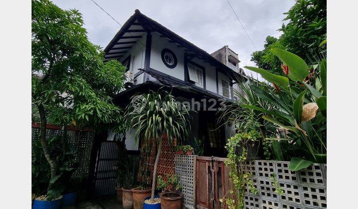 Dijual Rumah Murah 2LT 3BR di Sentul City (Dekat Taman Budaya) 1