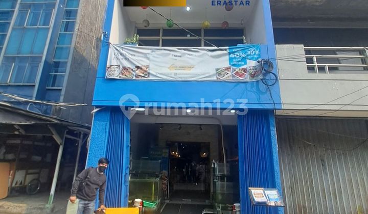 Santa Wolter Monginsidi Shop House Santa Kebayoran Baru Jakarta 2