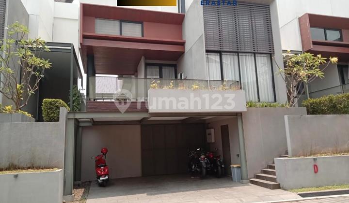 3-Story House in Private Cluster Bintaro Veteran, South Jakarta 2