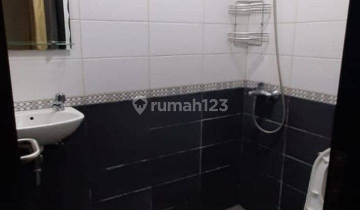 Rumah Bagus Semi Furnished di Penggilingan, Jakarta Timur 5