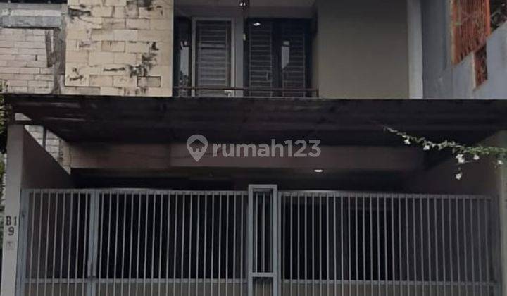 Rumah Bagus Semi Furnished di Penggilingan, Jakarta Timur 1