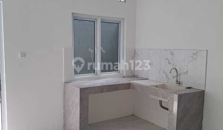 Disewakan Rumah 2 Lantai Dalam Cluster Eksklusif Sektor 9 2