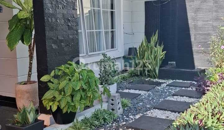 For Sale: House in a Cool and Comfortable Environment in Sector 9 Bintaro 2