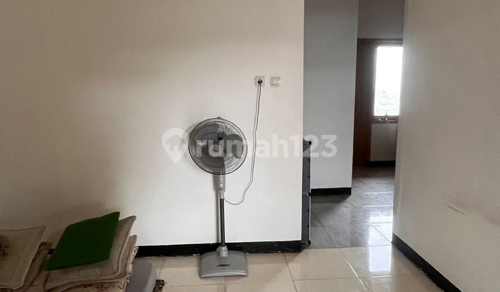 Dijual Rumah Tanah Luas Di Graha Raya Bintaro 2