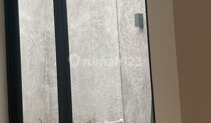 Dijual Rumah Lingkungan Nyaman Di Bunga Graha Bintaro 2