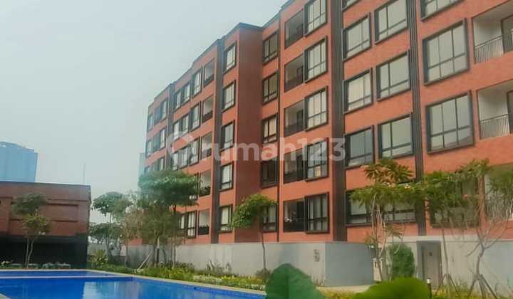 Rare and Best View in Lloyd