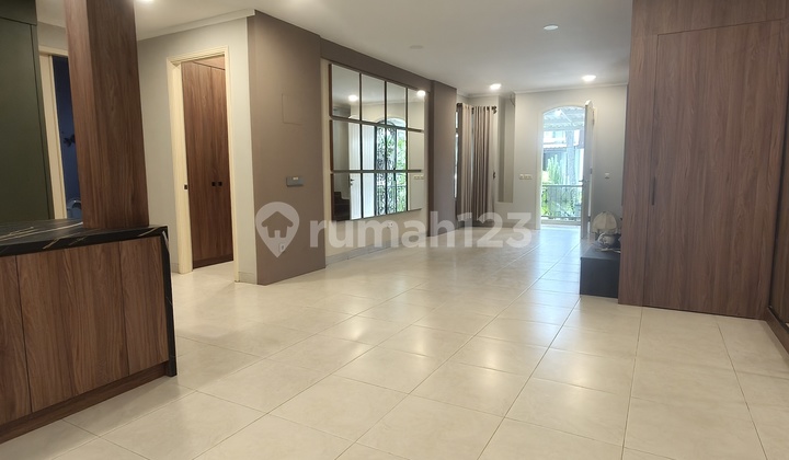 Lippo Karawaci-Brand New Interior With Full Ac And King Koil Or Florence Beds 2