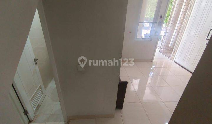 Rumah 2 Lantai Bagus Vanyapark 2