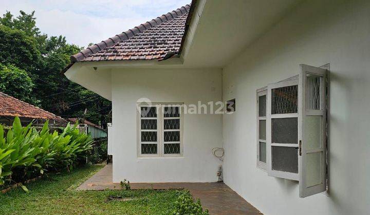 Dijual Rumah Depan Taman, Di Kebayoran Baru, Jakarta Selatan 2