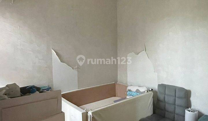 Dijual Rumah 2 Lantai di Perumahan Paradesa Cirendeu 2