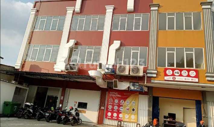 For Sale 3 Units of Attached Shophouses in Pamulang, South Tangerang 1