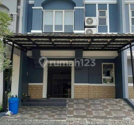  Dijual Sevilla Park full Renov Rumah Baru 2, 5 Lantai 1