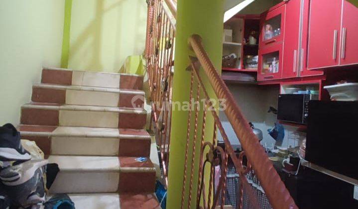 Rumah 2 Lantai Minimalis di Villa Mutiara Serpong 2