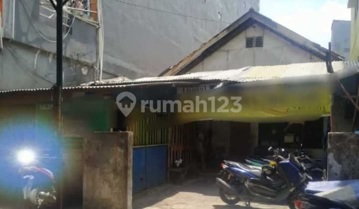Jual cepattt Rumah tua Harga dibawah NJOP di mangga besar jakarta barat