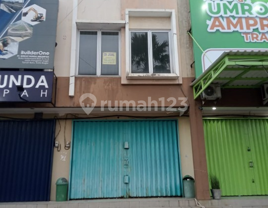 For Sale 1 Unit Shop House Location Holywood, Greenwood, Tanah Baru Residence