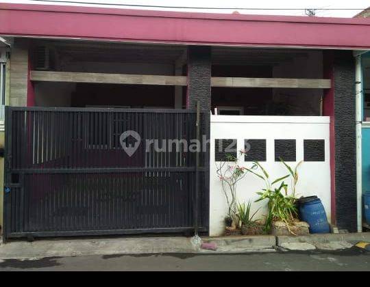 Dijual Rumah di Perumahan Duta Bintaro