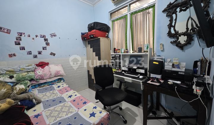 Di Jual Rumah Cantik Di Regency Melati Mas 2, blok C 2