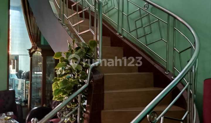Di Jual Rumah Bagus 2,5 Lantai Di Perumahan Simprug Poris Tangerang