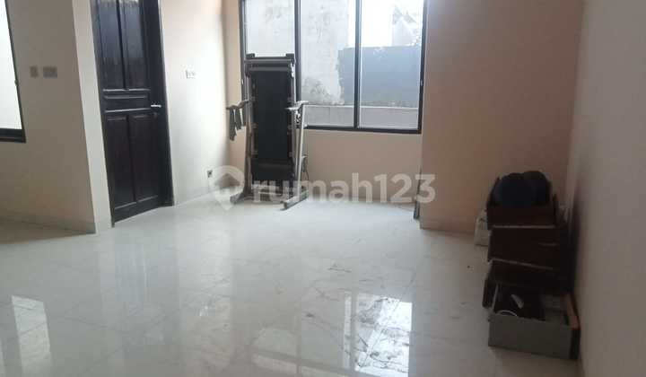 For Sale Quick 2-Story House In Lippo Karawaci 2