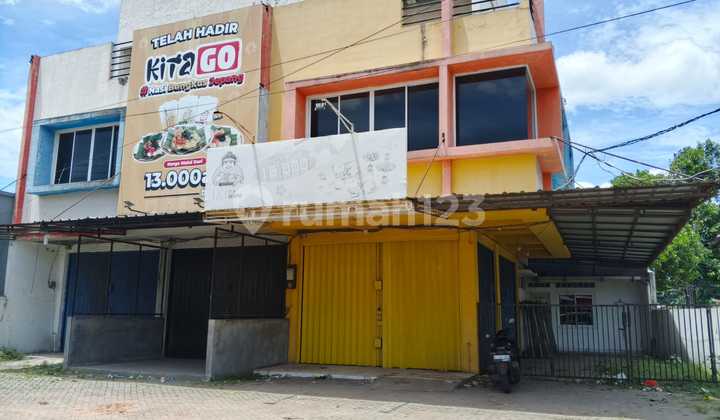 Disewakan 3 unit ruko gandeng