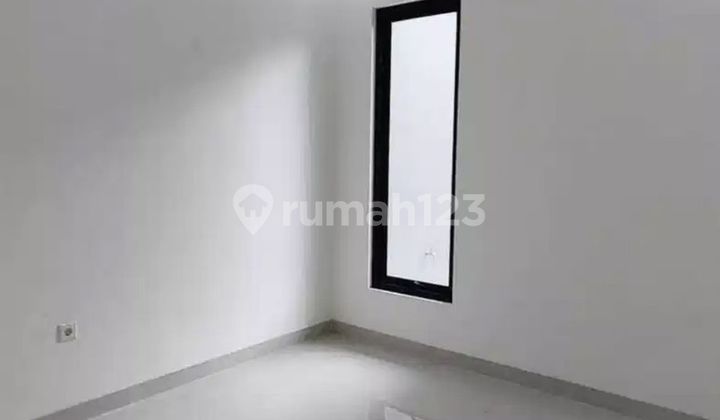 For Sale Beautiful 2-Story House in Kencana Loka BSD 2