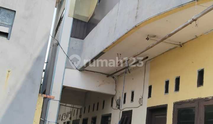 Dijual Kontrakan 2 lantai ada 10 Pintu di Gondrong Cipondoh Tgr Dijual Kontrakan 2 lantai ada 10 Pintu di Gondrong Cipondoh Tgr