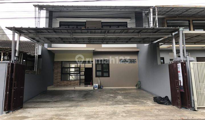 Rumah baru 2 lantai di sayap jln BKR Rumah 1