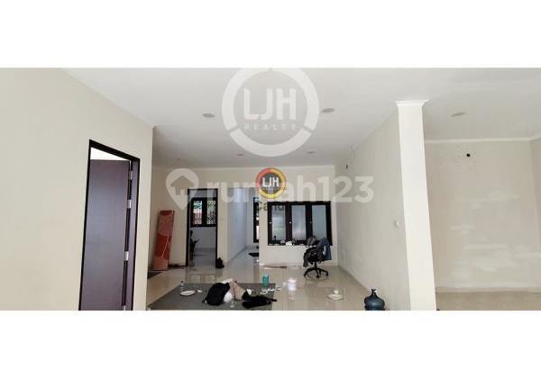 House in Panjaitan Semarang 2