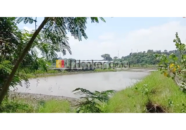 Kavling di Tapak Tugu Kawasan Industri Wijaya Kusuma 4