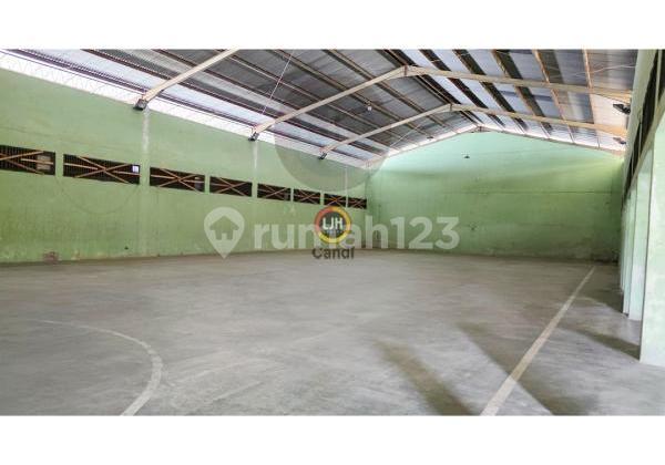 Gudang di Letjen Suprapto Ungaran Jawa Tengah