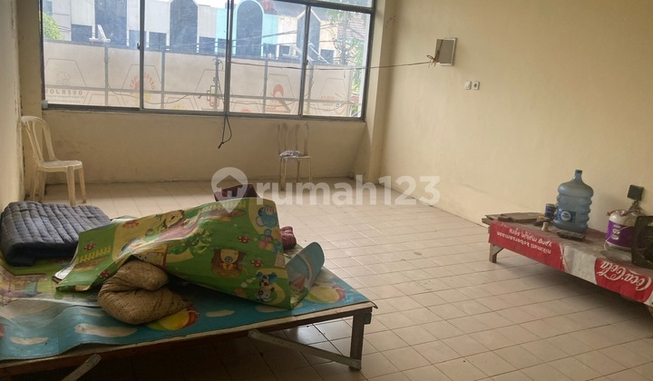 FOR SALE FAST COMMERCIAL SHOPHOUSE EAST JAKARTA 2