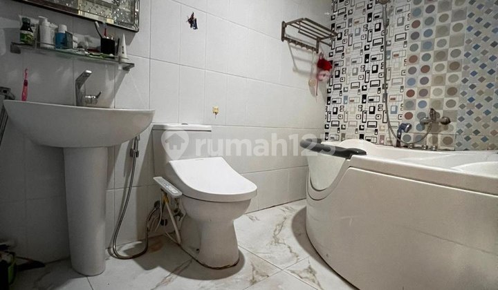 NEGOTIABLE PRICE QUICK SALE CITRA GRAN CIBUBUR BOULEVARD HOUSE 2